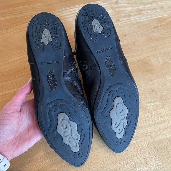 Born Ankle Boot - Black Leather Size 8.5 US | 40 EU - Picture 3 of 13